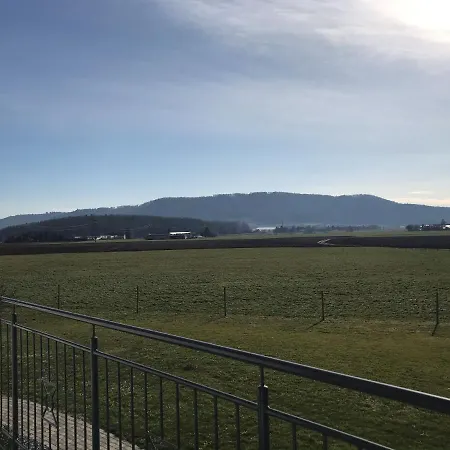 Reitanlage Winterhalder * Rielasingen-Worblingen